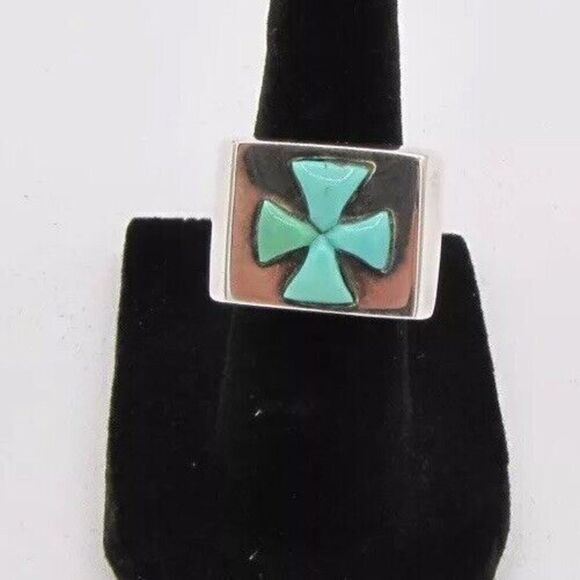 Maltese Cross Turquoise Ring Sterling Silver (not polished) Pre-owned Size 5 - Picture 1 of 6
